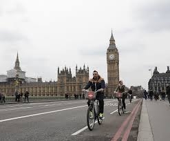 Nowe ścieżki rowerowe w Londynie.