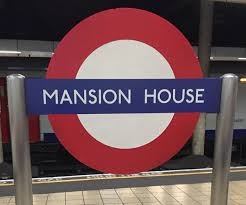 Ewakuacja metra w Londynie