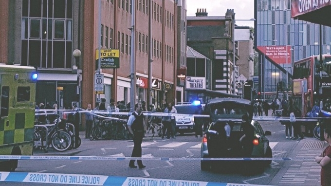 Kolejny atak z nożem w Londynie