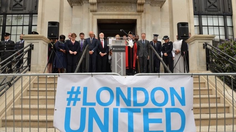 Minutą ciszy uczczono rocznicę ataku terrorystycznego na Finsbury Park