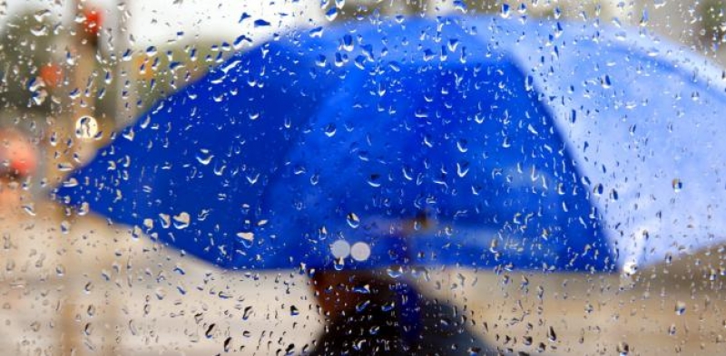 Lekkie załamanie pogody na Wyspach.