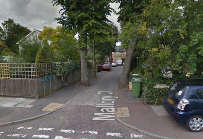 Poszukiwani świadkowie po "strzałach" w Brockley.