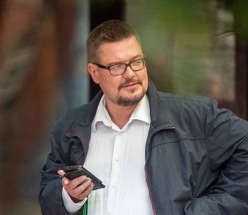 Pijany Polak chciał otworzyć drzwi podczas lotu.