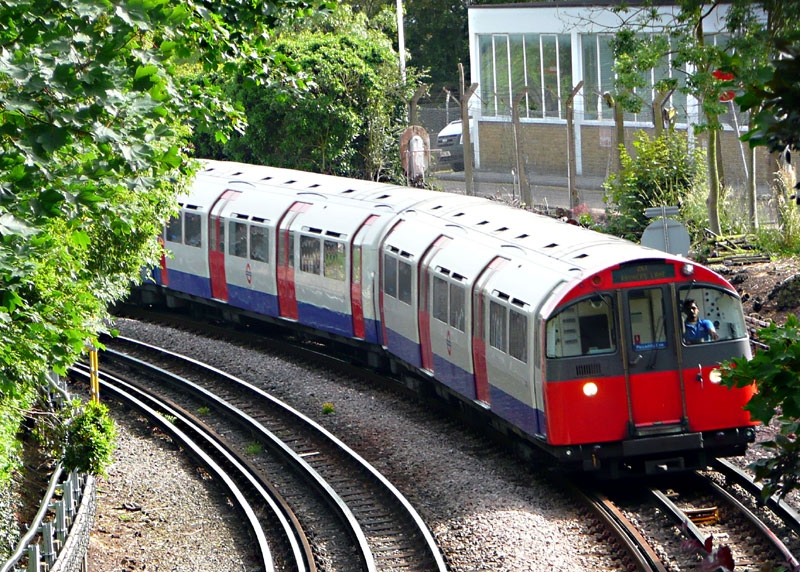 Jutro możliwy strajk, związki zawodowe nie dogadują się z władzami London Underground. 