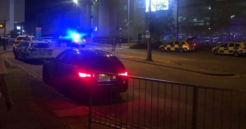 Szpital w Basildon otoczony przez policję.