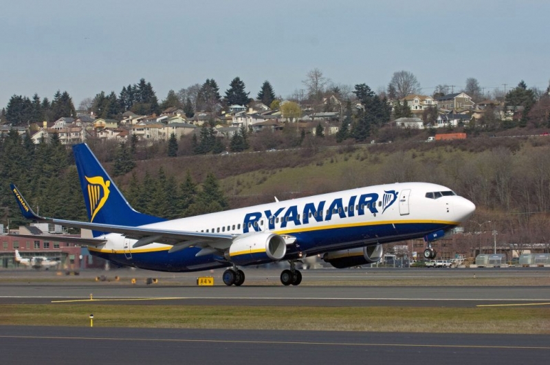 Samolot Ryanaira, miał lecieć do Stansted a został zajęty przez komornika za długi.