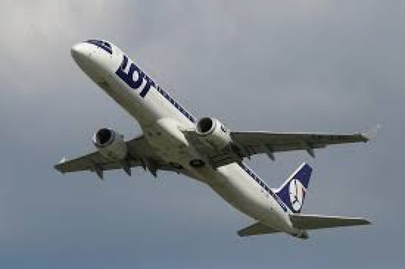 Dwa nowe samoloty firmy LOT, obsłużą połączenia do Londynu.