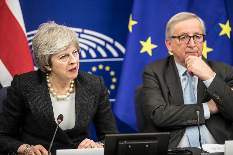Przełom w sprawie brexitu. Londyn porozumiał się z Unią Europejską. "Nie będzie nowych negocjacji".
