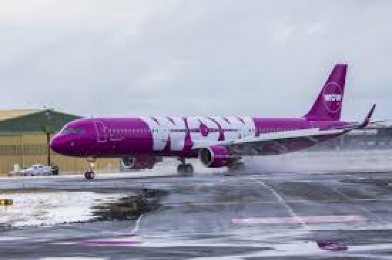 WOW Air ogłosił upadłość. Islandzki przewoźnik odwołał wszystkie loty. Pasażerowie oburzeni.