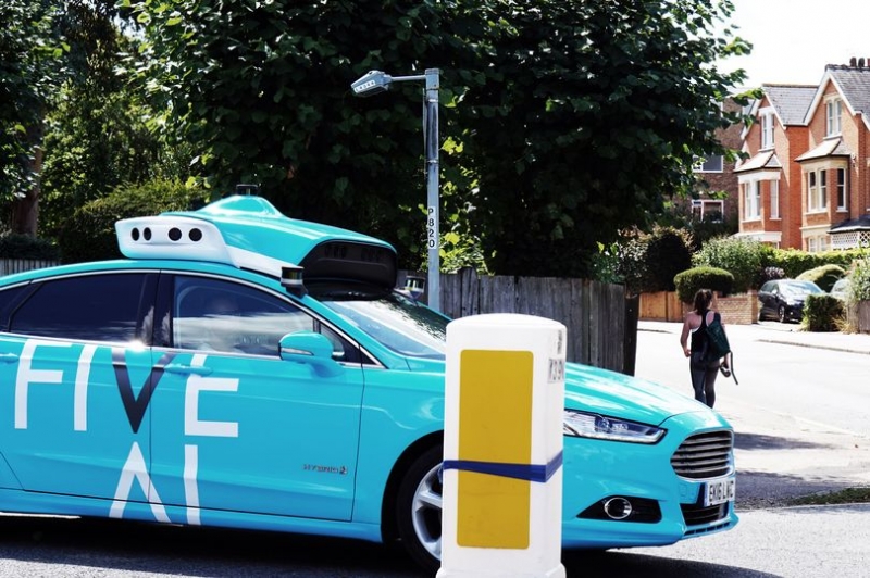Samochody bez kierowców są teraz na ulicach Croydon i Bromley.