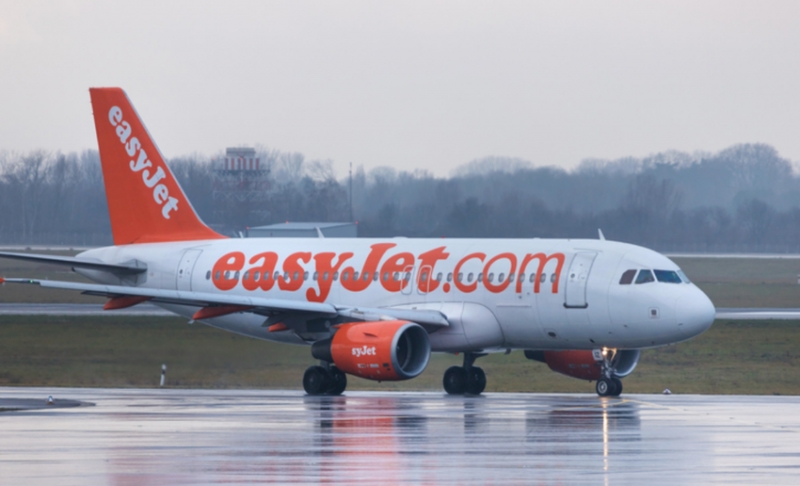 W każdym rzędzie tylko zewnętrzne siedzenia będą mogły być zajęte.