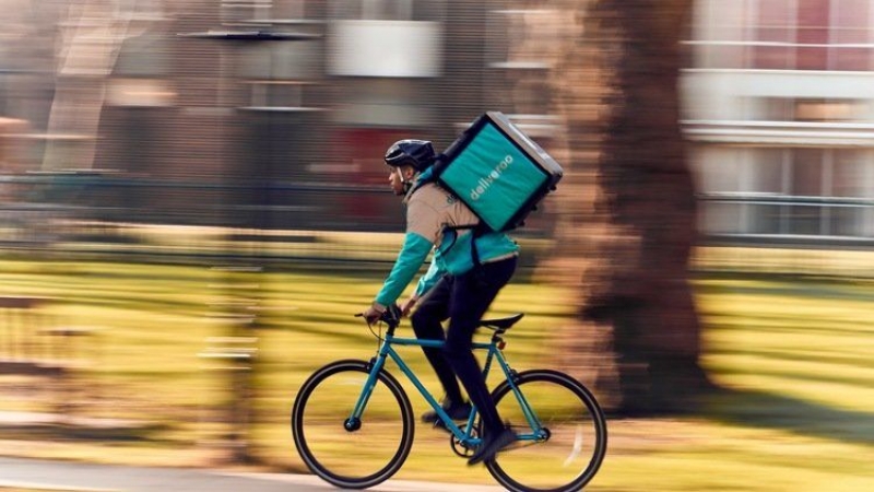 Deliveroo nie dba o kierowców?