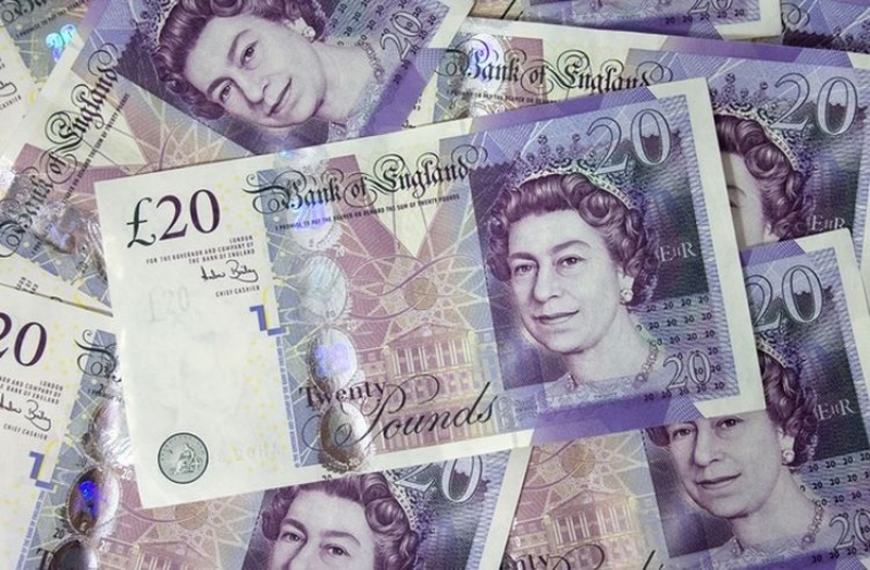 Universal Credit o 1000 wyższy!