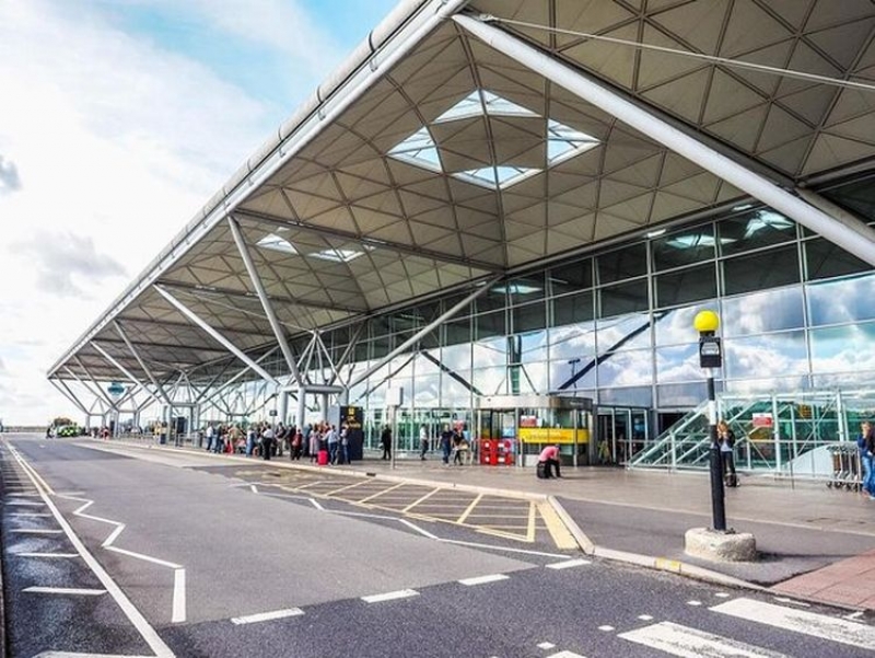 Lotnisko Stansted ogłasza plany rozbudowy terminala.